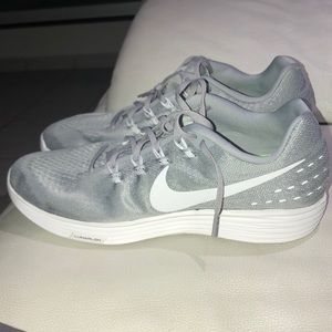 Nike Lunartempo 2 excellent condition